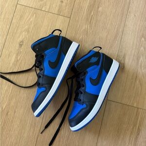 Nike Black and Blue Sneakers